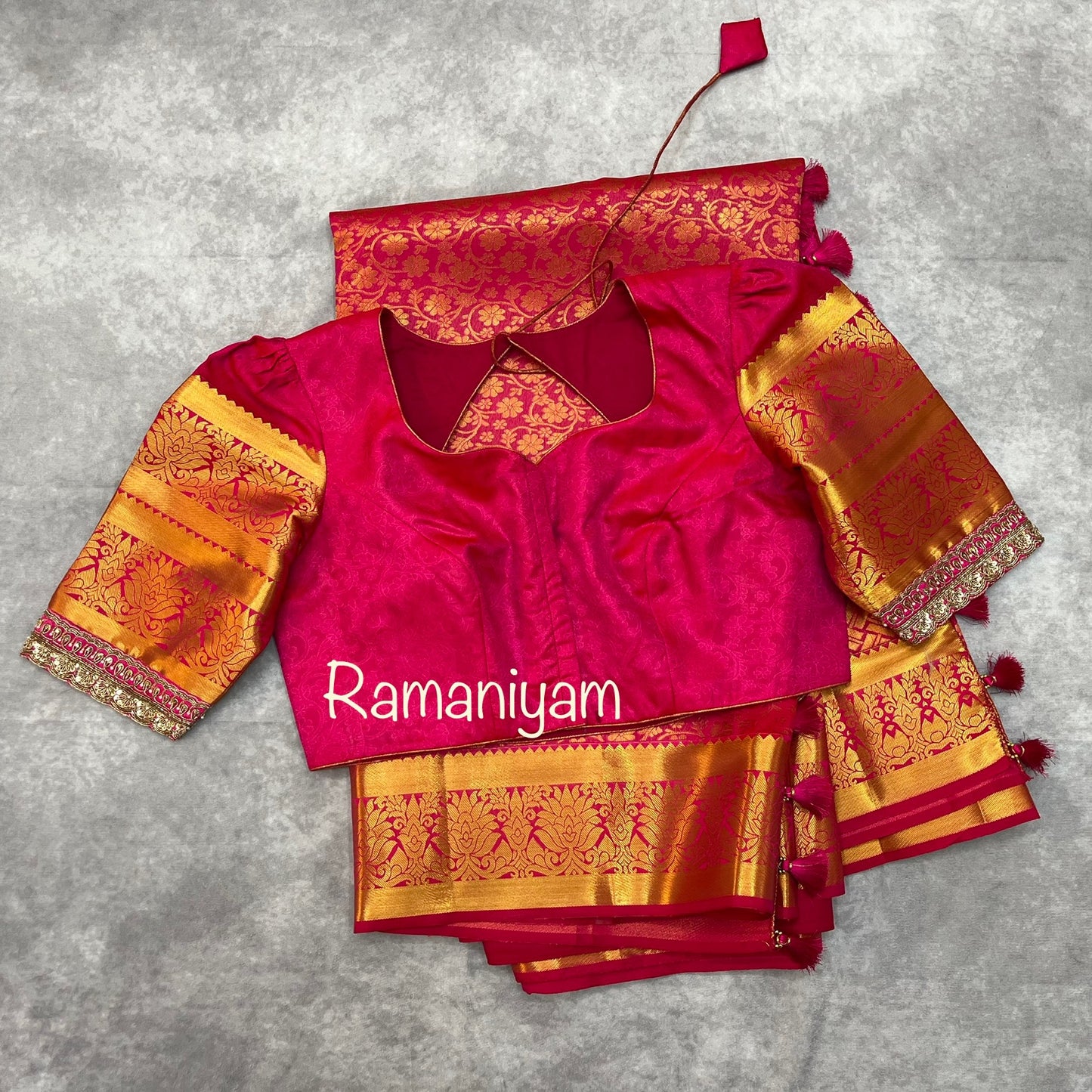 FeatherKanchi - Kanchi Lightweight Saree