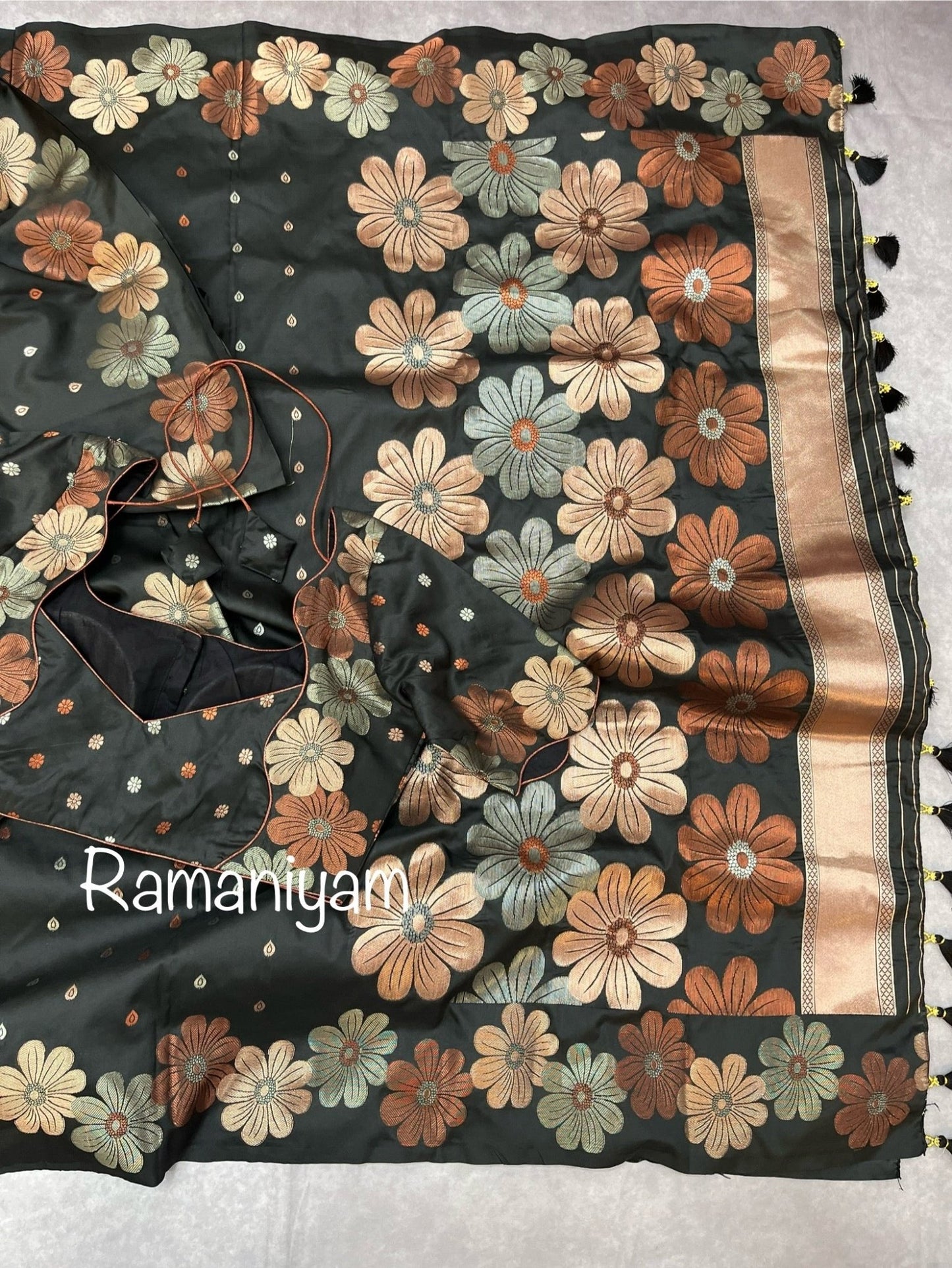 Carbon black trendy floral weave Kanchi light weight Saree - Ramaniyam USA