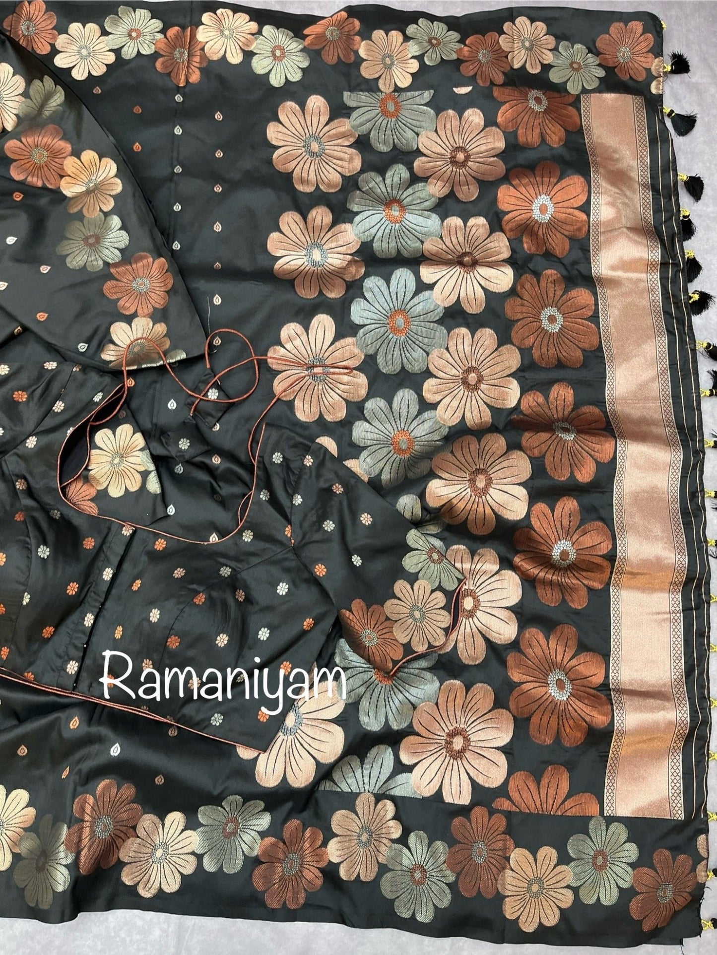 Carbon black trendy floral weave Kanchi light weight Saree - Ramaniyam USA
